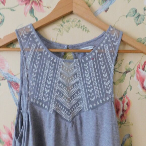 🦅 American Eagle Lace Gray Asymetrical Tank Top - Picture 4 of 11